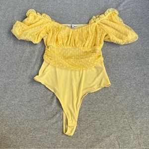 NWOT Shein Off shoulder bodysuit.